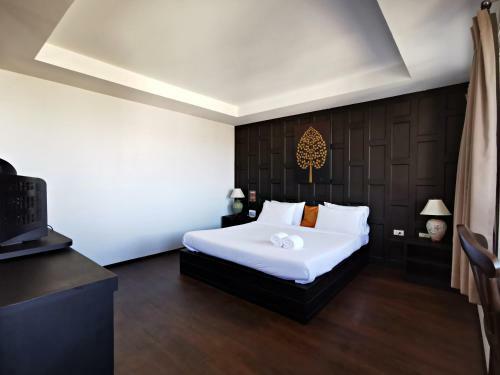 Nana Buri Hotel