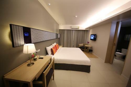 Hotel The Sun Xclusive