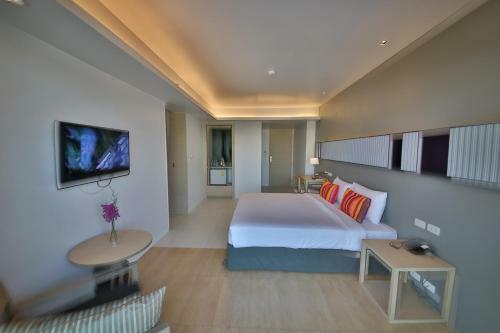 Hotel The Sun Xclusive