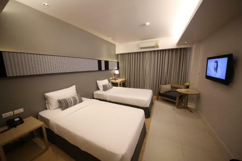 Hotel The Sun Xclusive
