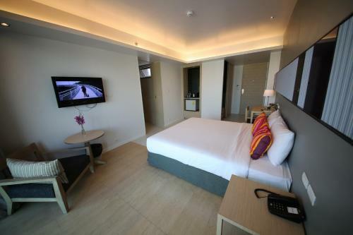 Hotel The Sun Xclusive