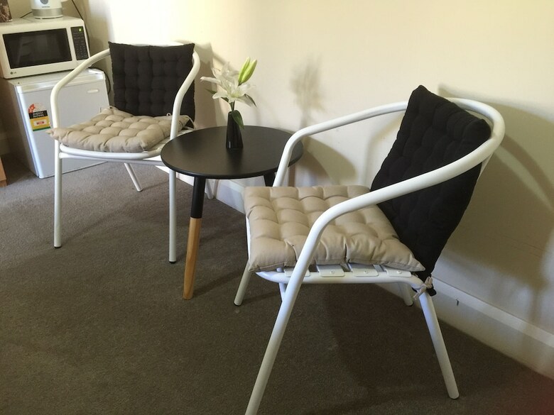 Motel The Nosh & Nod - Howick Street