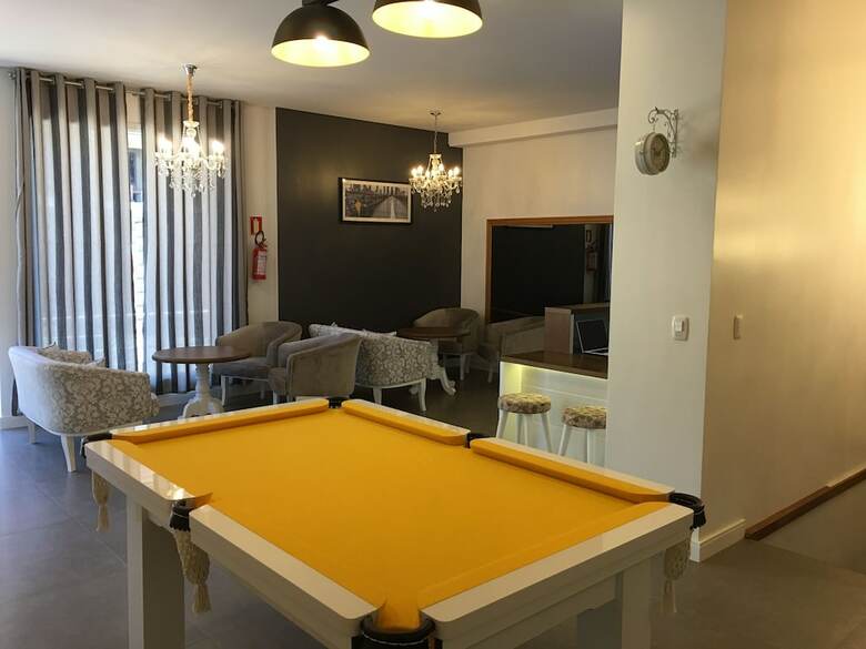 Eleganz Hostel & Suites