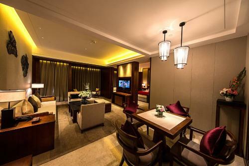 Hotel Crowne Plaza Zhangjiajie Wulingyuan