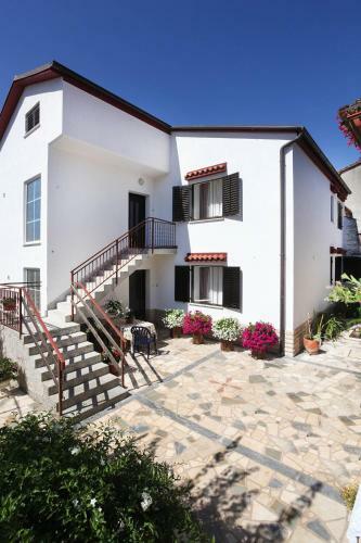 Apartments Antonieta