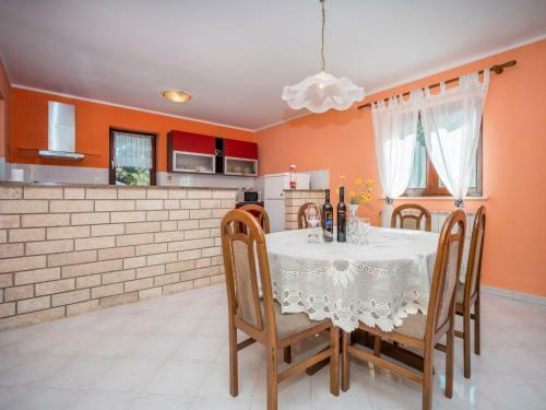 Holiday Home Iva