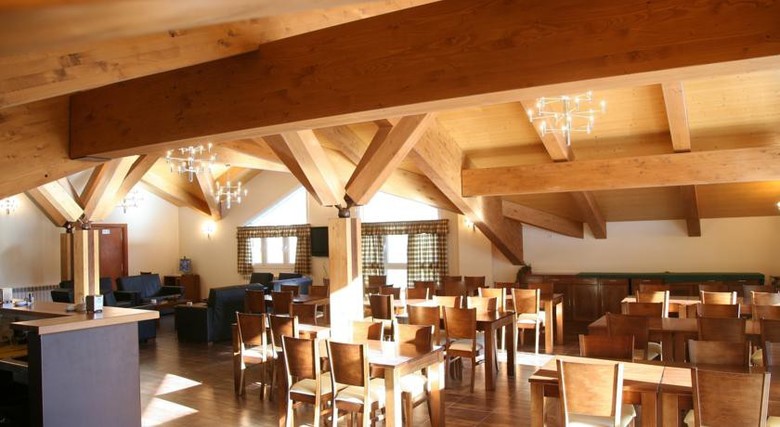Aparthotel Rialb