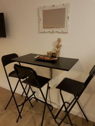 Hostal Apartments Marta