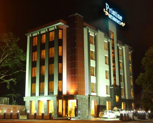 Hotel Pristine Residency