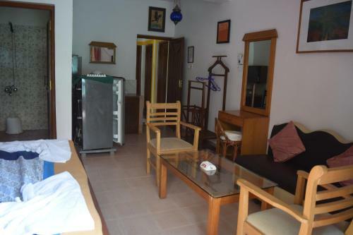 Hostal Bribon Guest House