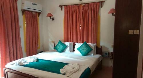 Hostal Bribon Guest House