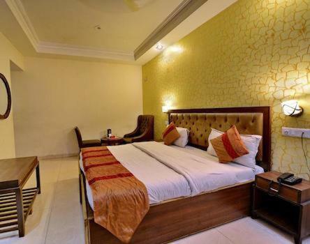 Hotel Diamond Inn