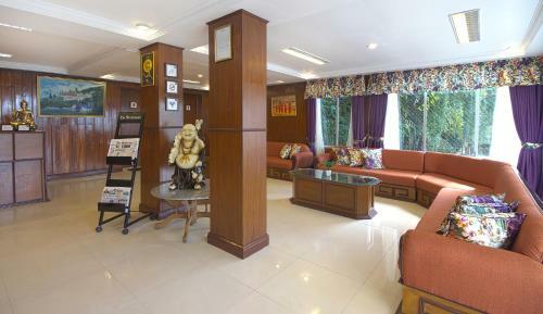 Hotel Mount Himalayan Resort