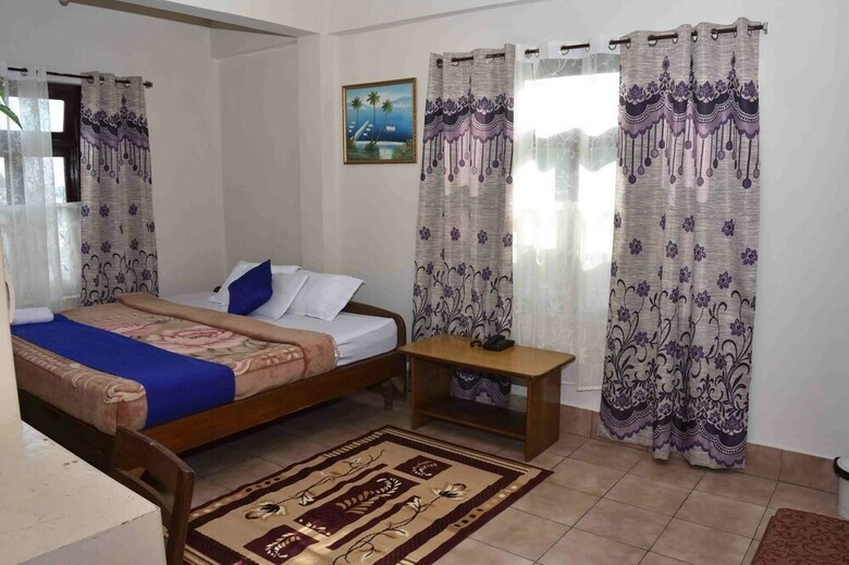 Hotel Alaya