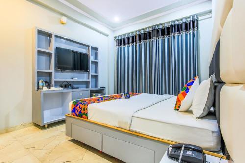 Fabhotel Prime Sr 1