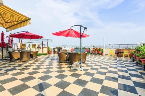 Fabhotel Prime Sr 1