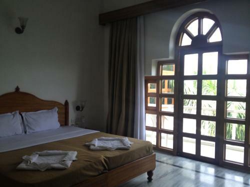Hotel Isabel Palace