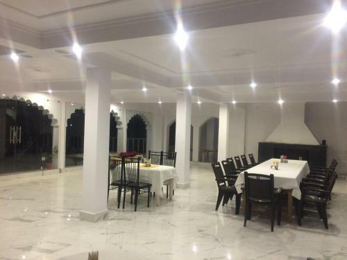 Hotel Isabel Palace