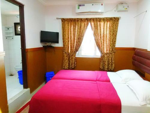 Hotel Maple Regency