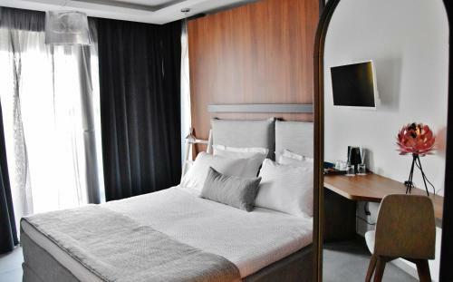 Hotel Alexander Inn