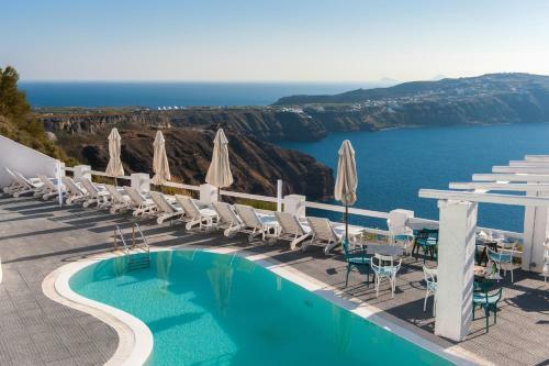 Hotel Artemis Suites