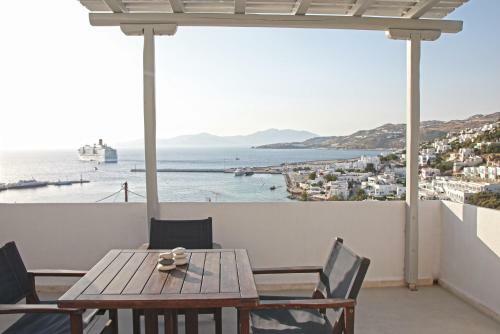 Hotel Myconian Inn