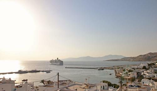 Hotel Myconian Inn