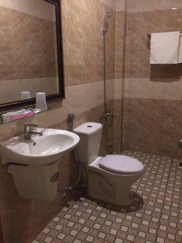Bac Nam Central Station Hotel