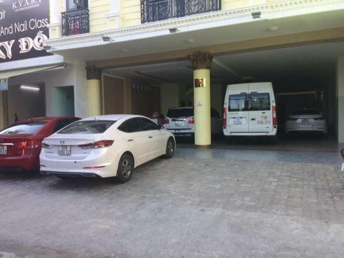 Bac Nam Central Station Hotel