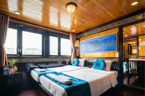 Swan Boutique Cruises