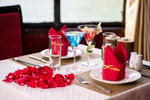 Swan Boutique Cruises
