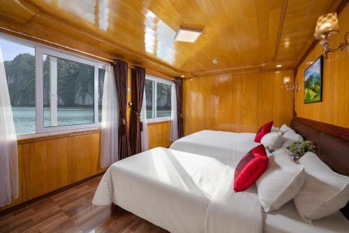Azela Cruise