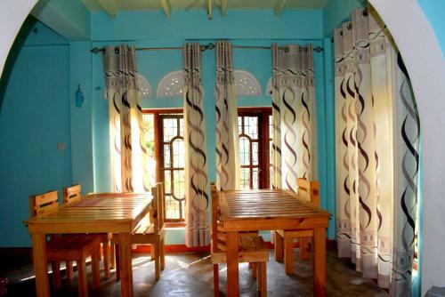Hostal Villa Nature Park