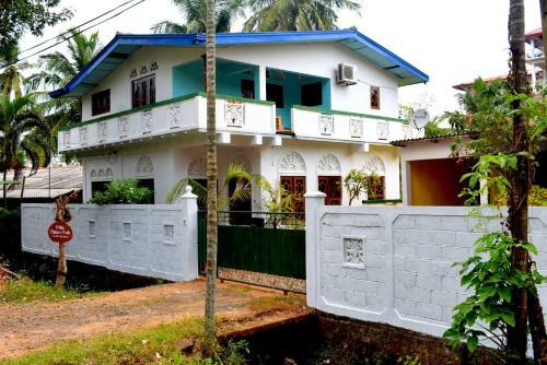 Hostal Villa Nature Park