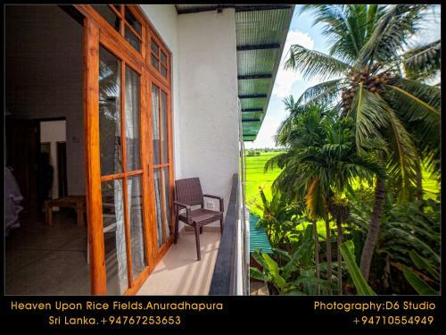 Bed & Breakfast Heaven Upon Rice Fields