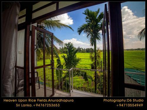 Bed & Breakfast Heaven Upon Rice Fields