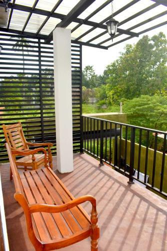 Hostal Blooming Holiday Resort