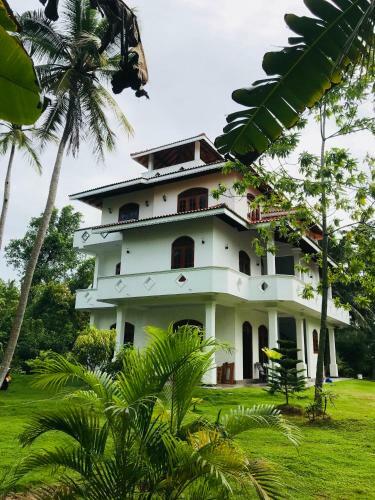 Hostal Villa Sureka