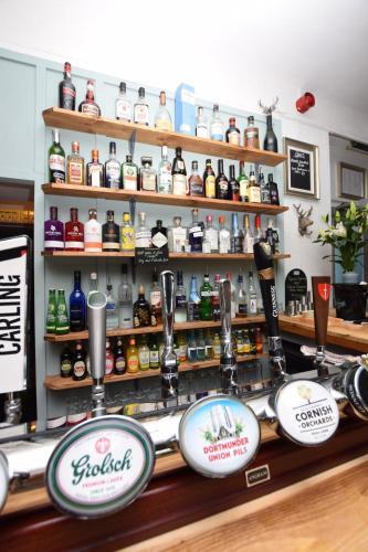 Tintagel Arms Hotel