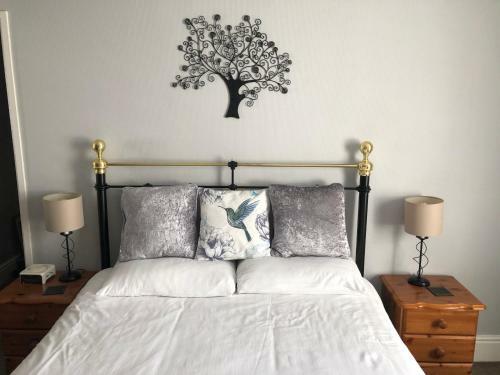 Hostal Adcote House