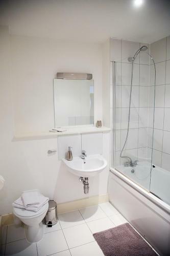 Empire Serviced Apartments