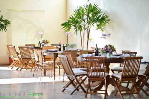 Hotel Dos Bret�es