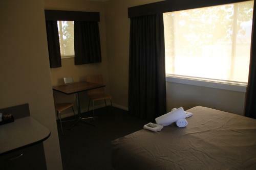 Mountain View Motel