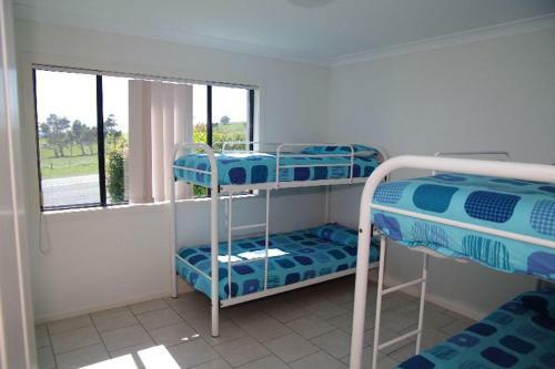 Dolphin Court 1, 1 Gowing Street