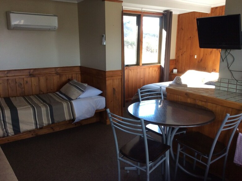 Mole Creek Cabins