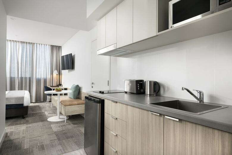 Apartamentos Quest Midland