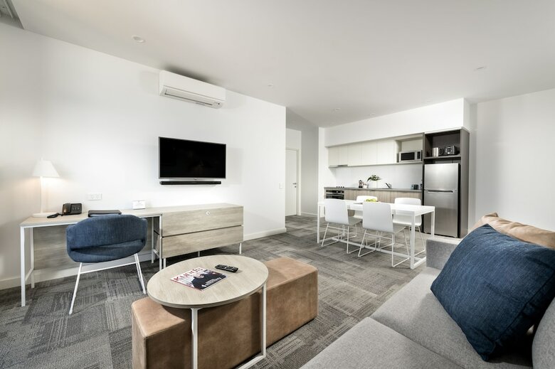 Apartamentos Quest Midland
