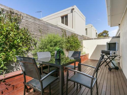 Boutique Stays - Sandy Breeze 3