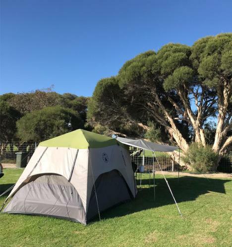 Riverside Cabin Park
