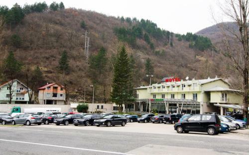 Motel Maksumi?